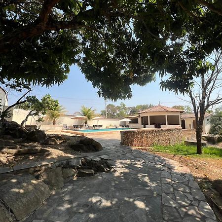 Cores Do Cerrado - Chales E Suites Гояс Экстерьер фото